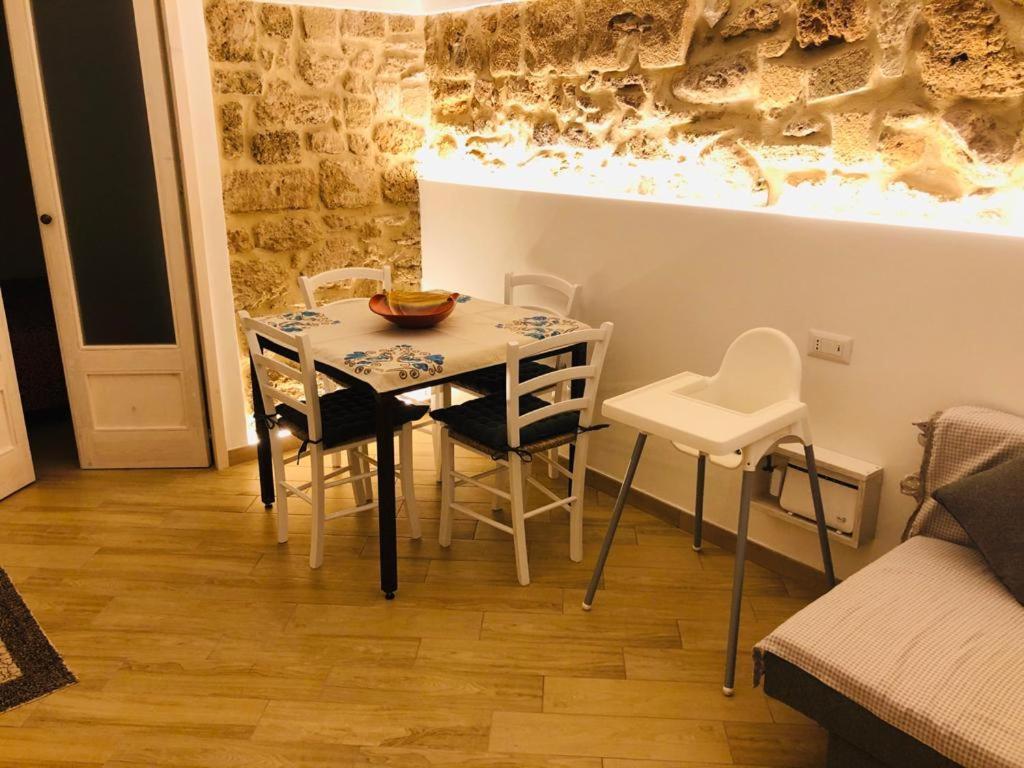 Dentro le mura Alghero Esterno foto